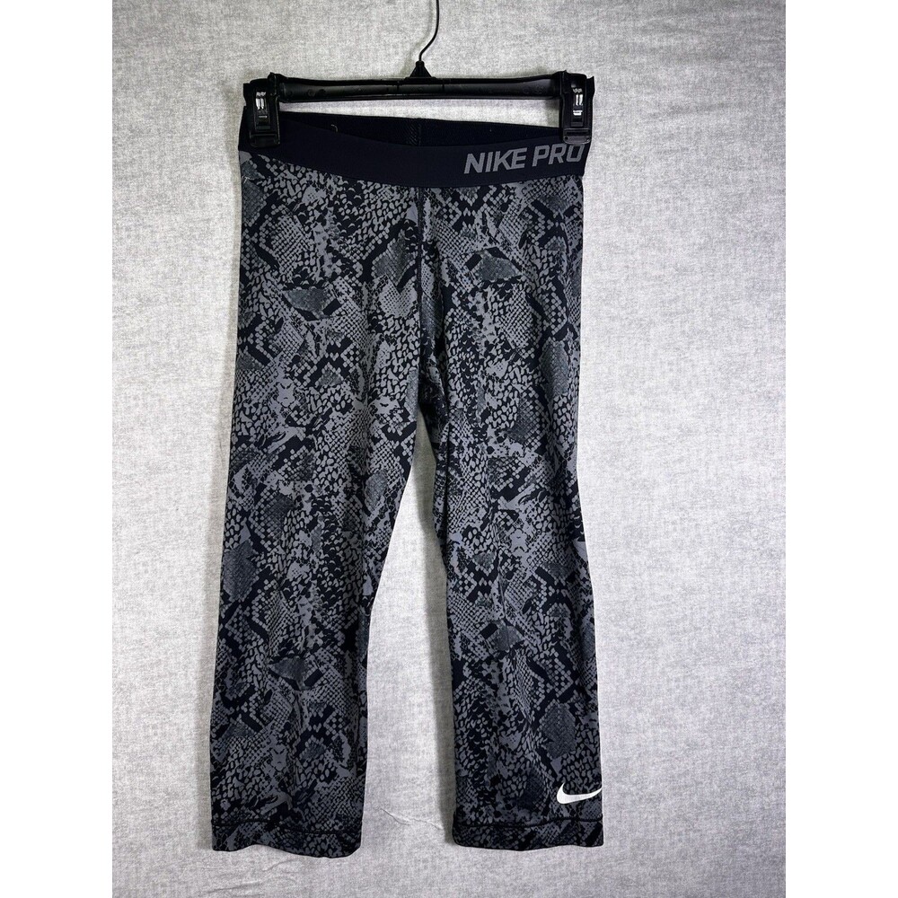 Nike Pro Dri-FIT Women's Capri Leggings Black Animal Print Size Small